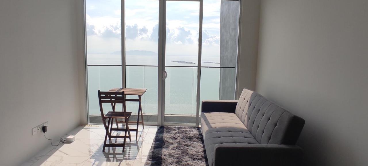 Infinite Seaview With Penang Bridge Suite With Sunrise Up To 11 Person 바얀레파스 외부 사진