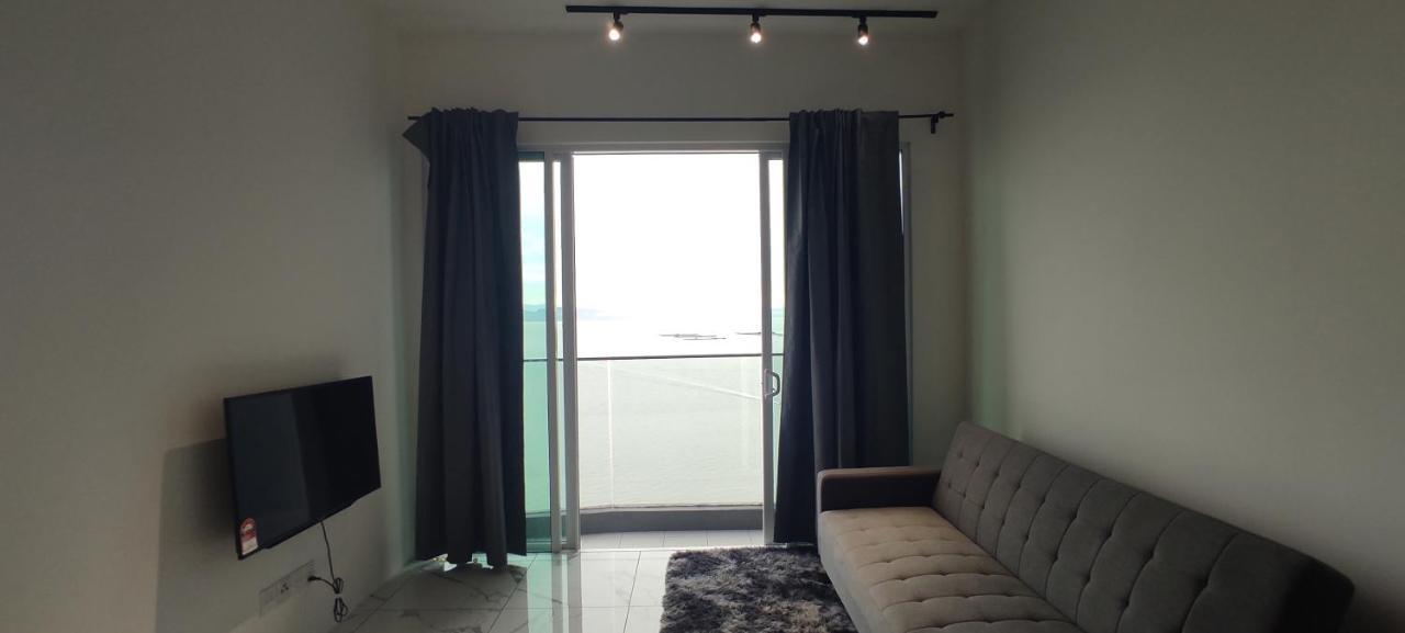 Infinite Seaview With Penang Bridge Suite With Sunrise Up To 11 Person 바얀레파스 외부 사진